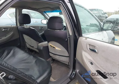 1998 Honda Accord Lx from USA, damaged, VIN 1HGCG5648WA244905